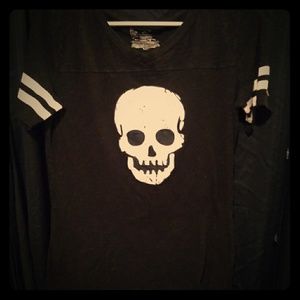 No Boundries Skull Tee